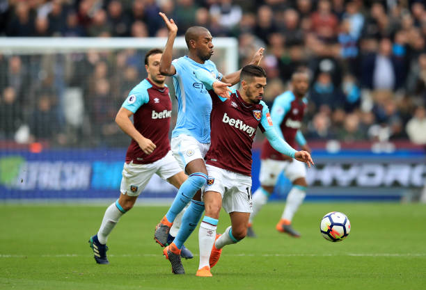 展现了一场 展现了一场